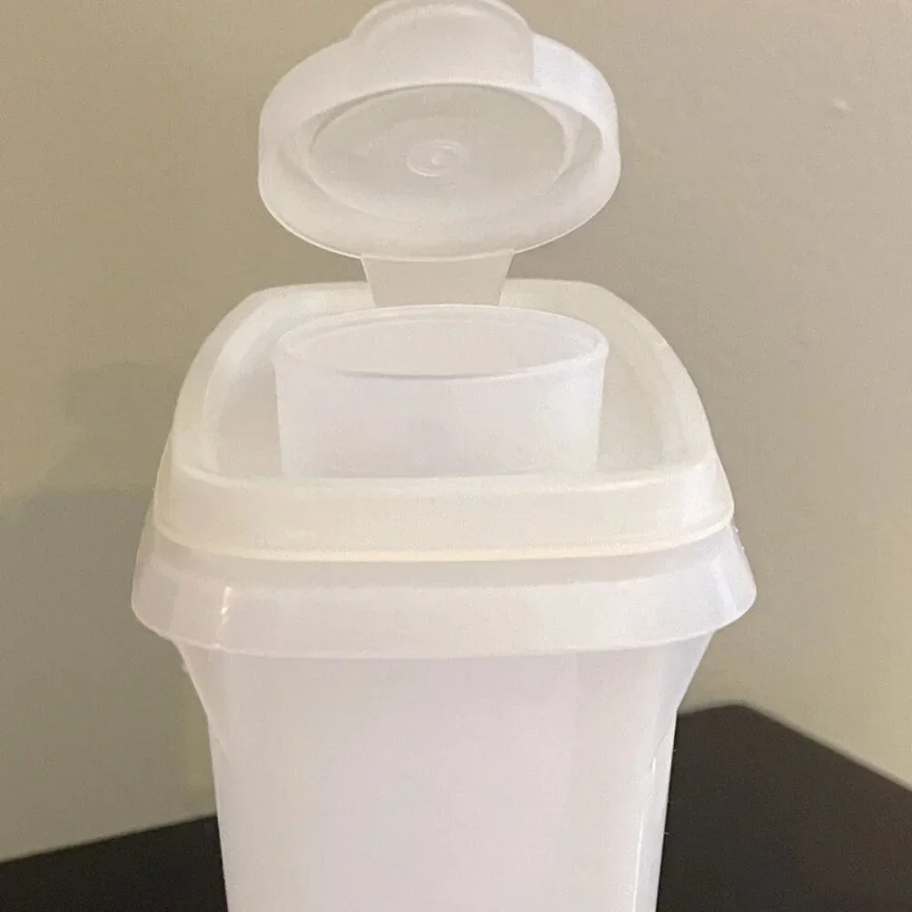 Vintage Tupperware Junior Store N Pour cereal 499 and Lid 509 Sheer 1 quart